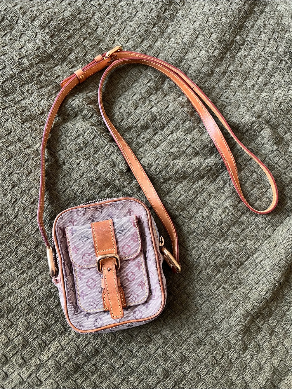 Louis Vuitton Mini Lin Mini Juliette